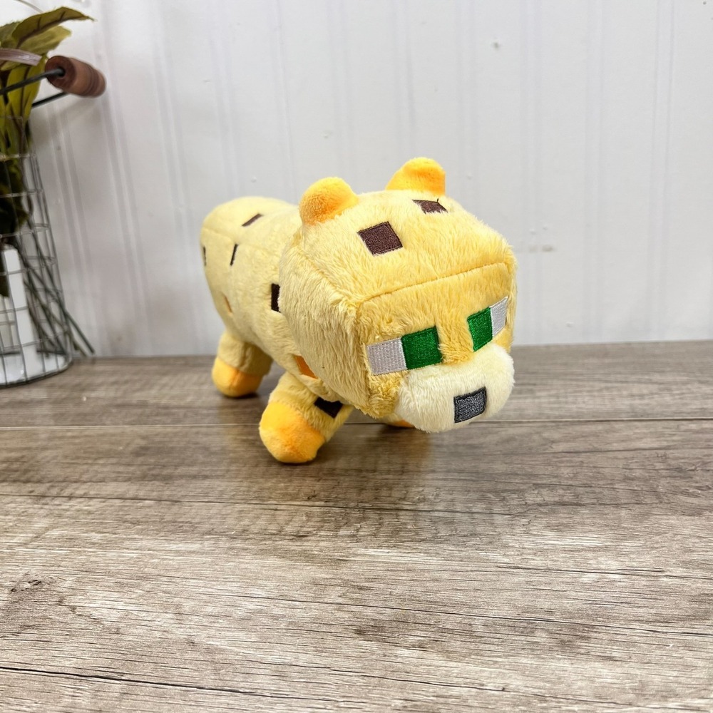 Mojang Mine Craft Yellow OCELOT 10" Plush Mining Video Cheetah Stuffed Animal
